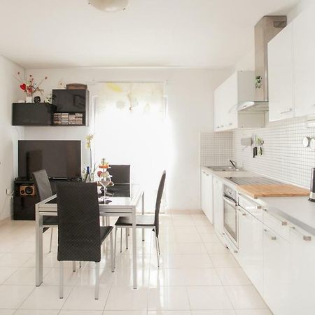 Apartment Nina , Bacvice Beach Split Zewnętrze zdjęcie