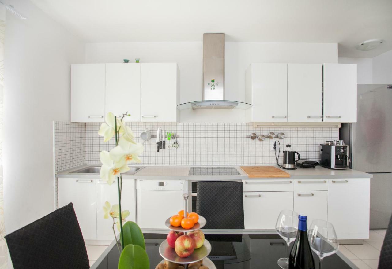 Apartment Nina , Bacvice Beach Split Zewnętrze zdjęcie